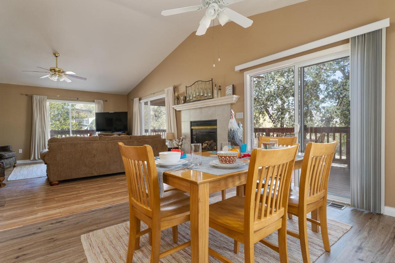 Lazy Squirrel - Cozy Family House With Full Game Kernville